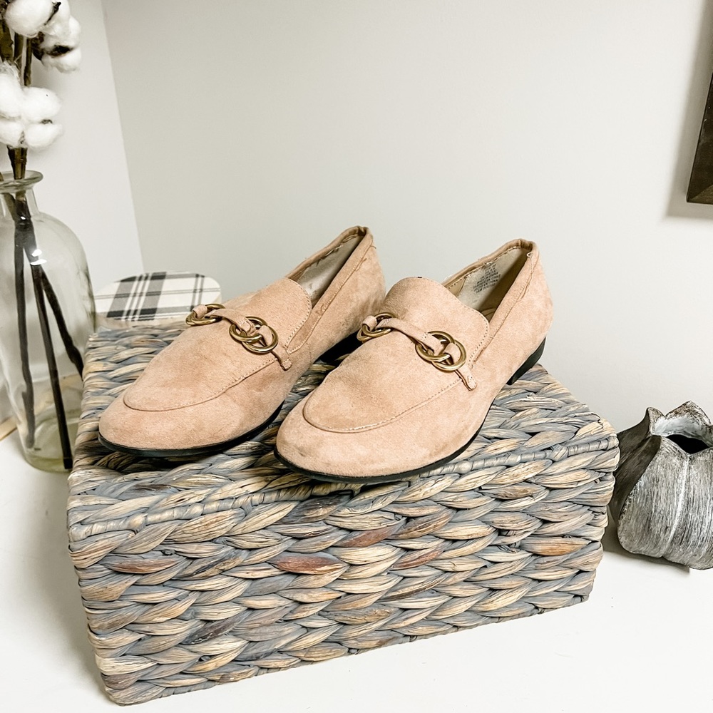 H&M Pink Blush Loafers Gold Accent Hoops Size 9